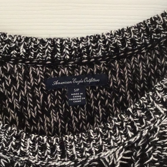 Sweater - Picture 6 of 6